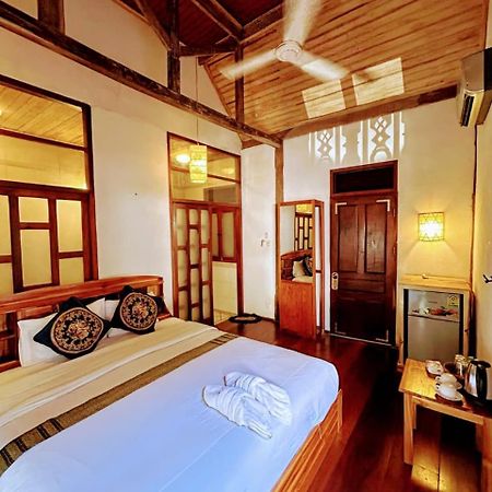 Ireenkevin Guesthouse ルアンパバーン エクステリア 写真